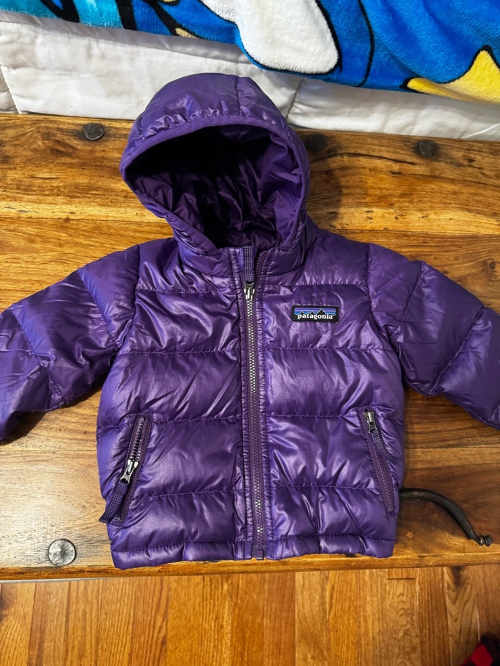 Patagonia Purple Baby Hooded Puffer Jacket 3-6 months EUC